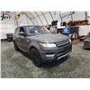 Image 9 : PARKSVILLE - 2016 LAND ROVER RANGE ROVER, GREY, 194802 KMS, ALL WHEEL DRIVE. - D572824