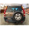 Image 18 : PARKSVILLE - 2002 HONDA CRV, GOLD, 337493 KMS, FOUR WHEEL DRIVE. - B815561