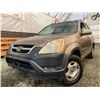 Image 1 : PARKSVILLE - 2002 HONDA CRV, GOLD, 337493 KMS, FOUR WHEEL DRIVE. - B815561