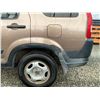 Image 29 : PARKSVILLE - 2002 HONDA CRV, GOLD, 337493 KMS, FOUR WHEEL DRIVE. - B815561