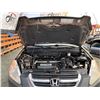Image 32 : PARKSVILLE - 2002 HONDA CRV, GOLD, 337493 KMS, FOUR WHEEL DRIVE. - B815561