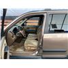 Image 48 : PARKSVILLE - 2002 HONDA CRV, GOLD, 337493 KMS, FOUR WHEEL DRIVE. - B815561