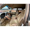 Image 51 : PARKSVILLE - 2002 HONDA CRV, GOLD, 337493 KMS, FOUR WHEEL DRIVE. - B815561