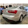 Image 14 : PARKSVILLE - 2012 KIA RIO LX, SILVER, 283646 KMS, FRONT WHEEL DRIVE. - D073639