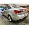 Image 20 : PARKSVILLE - 2012 KIA RIO LX, SILVER, 283646 KMS, FRONT WHEEL DRIVE. - D073639