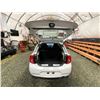 Image 43 : PARKSVILLE - 2017 NISSAN MICRA, WHITE, 113016 KMS, FRONT WHEEL DRIVE. - D249939