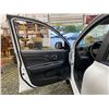 Image 49 : PARKSVILLE - 2017 NISSAN MICRA, WHITE, 113016 KMS, FRONT WHEEL DRIVE. - D249939