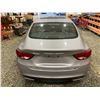 Image 19 : PARKSVILLE - 2015 CHRYSLER 200, SILVER, 200245 KMS, FRONT WHEEL DRIVE. - D718266