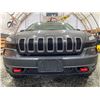 Image 5 : PARKSVILLE - 2016 JEEP TRAILHAWK, BLACK, 205772 KMS, FOUR WHEEL DRIVE. - D354287