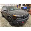 Image 9 : PARKSVILLE - 2016 JEEP TRAILHAWK, BLACK, 205772 KMS, FOUR WHEEL DRIVE. - D354287