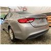 Image 20 : PARKSVILLE - 2017 CHRYSLER 200 LX, GREY, 178379 KMS, FRONT WHEEL DRIVE. - D507577