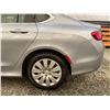 Image 29 : PARKSVILLE - 2017 CHRYSLER 200 LX, GREY, 178379 KMS, FRONT WHEEL DRIVE. - D507577
