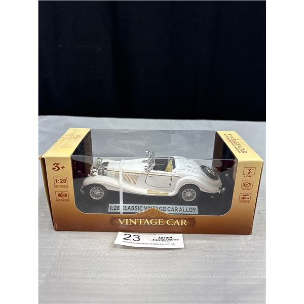 Vintage Car 1:28 Vintage Car Alloy in original box