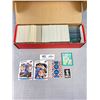 Image 6 : 3 Boxes of Fleer Baseball Trading Cards 1990