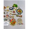 Image 3 : Lot of Vintage Enamel Collector Pins
