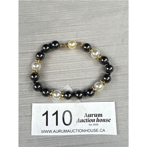 Lovely Black Beads + Pearls Bracelet w/ Original Pearl Closure
