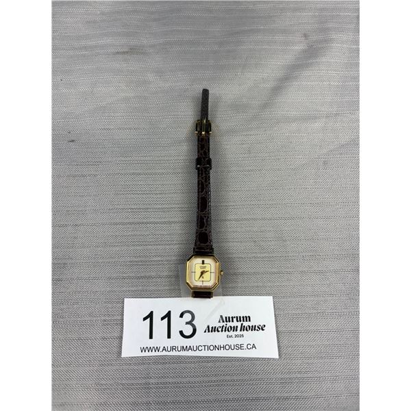 Beautiful Gold Color Citizen Quartz Ladies Watch Nice Condition Battery Required