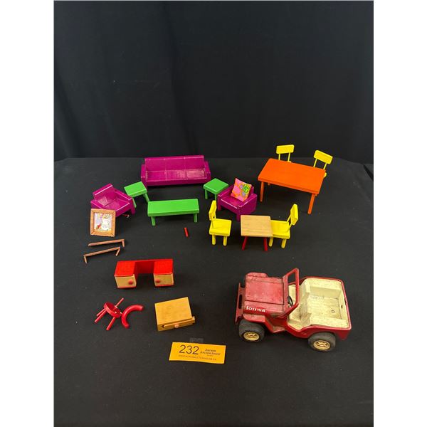 Vintage Jeep Tonka and Old Wooden Doll Furniture