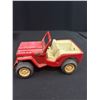 Image 2 : Vintage Jeep Tonka and Old Wooden Doll Furniture
