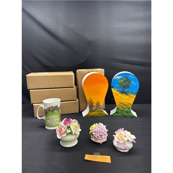 A Nice Collectible Lot Vintage Porcelain Flowers and Decor