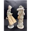 Image 3 : Lot of 5 Vintage Porcelain Figurians Nao by Liadro