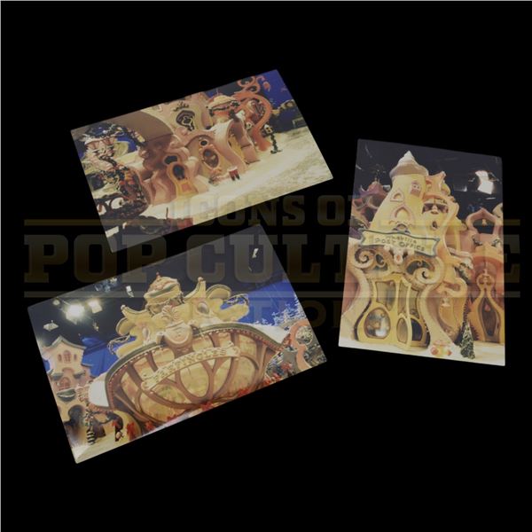How the Grinch Stole Christmas – Original Set Decoration Reference Photos - H4-290