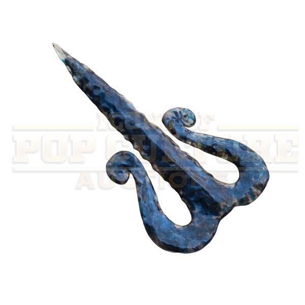 Red One - Gryla's (Kiernan Shipka) Knife - H4-518