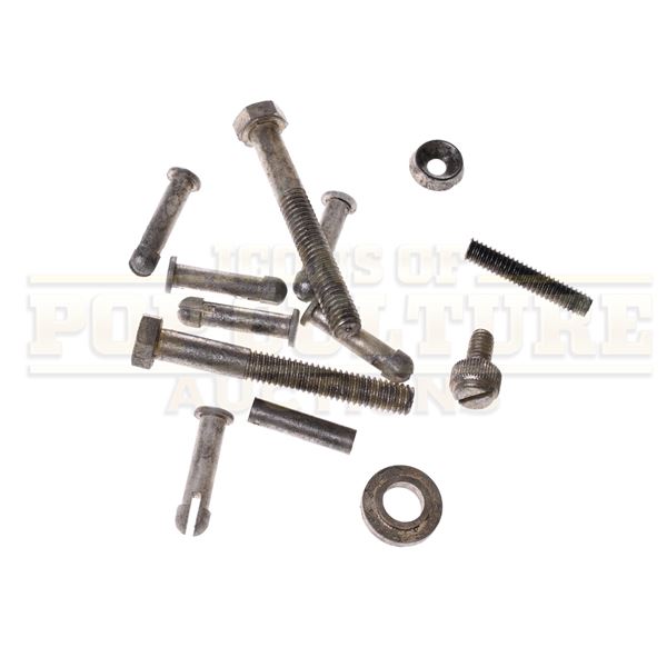 How the Grinch Stole Christmas – Grinch’s Cave Bolts & Washers - H4-85