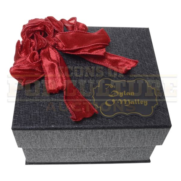 Red One - Dylan O’Malley’s Trap Gift Box - H4-165