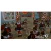 Image 10 : How the Grinch Stole Christmas – Ss School Desk - H4-5