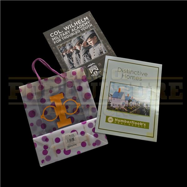 The Cat in the Hat - Various Props - H4-114