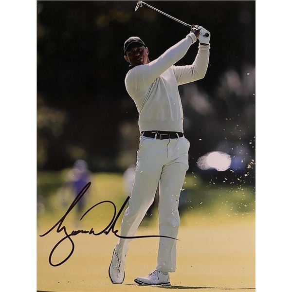 Tiger Woods signed photo
