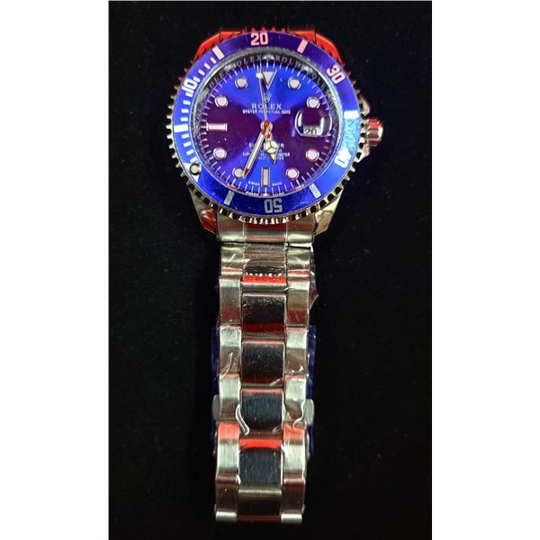 New Rolex Submariner Replica Watch w/ Glow in The Dark Hands