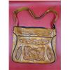 Image 1 : Embossed Mexican Leather Purse