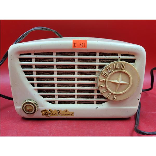 VTG Fleetwood 53-53 Tube Radio