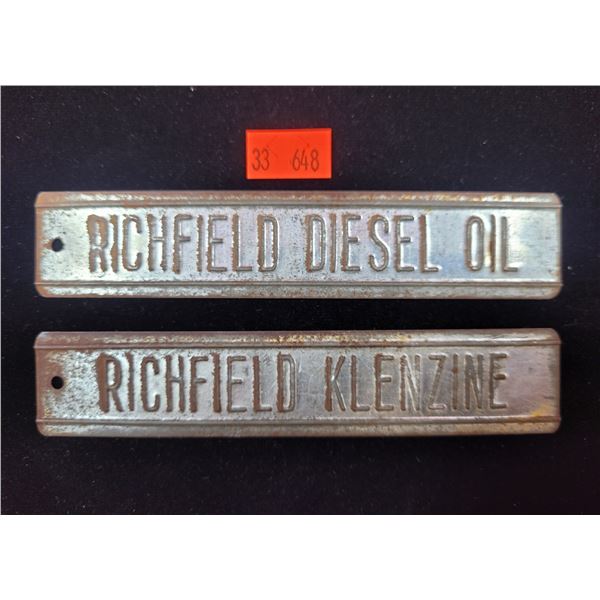 2 VTG Metal Richfield Diesel/Klenzine Signs