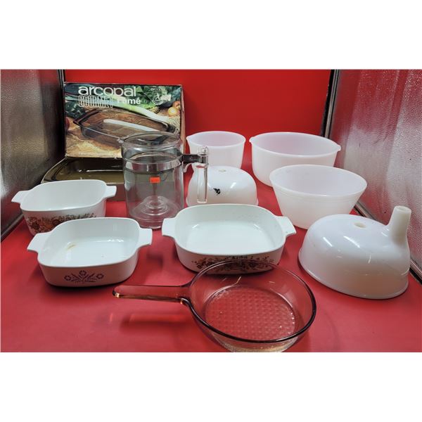 Corning Ware & Milk Glass Lot w/ Baking Dishes & Mixing Bowls