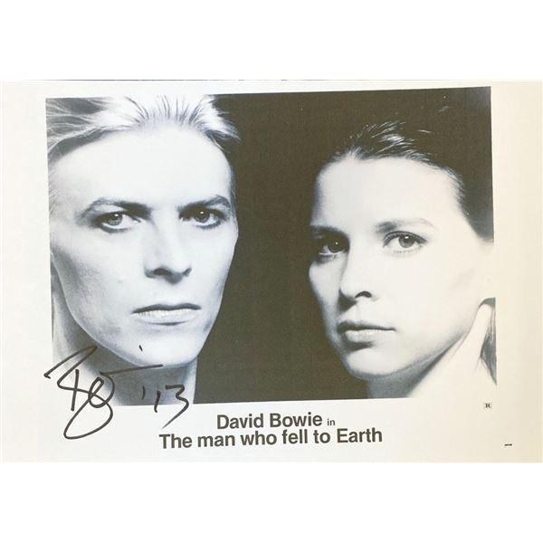 The Man Who Fell to Earth David Bowie facsimile signed  movie photo