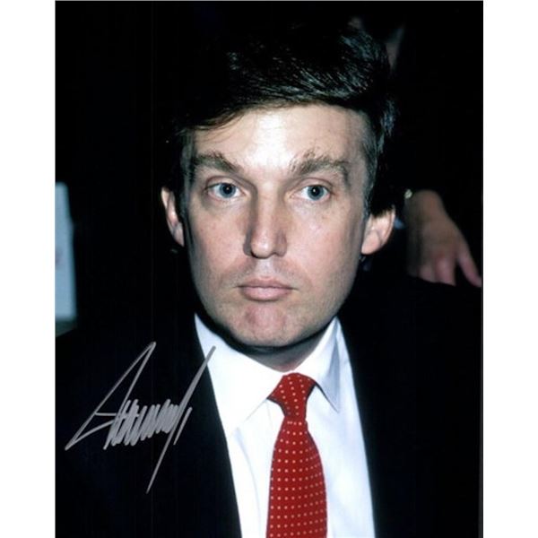 US President Donald Trump facsimile signed photo
