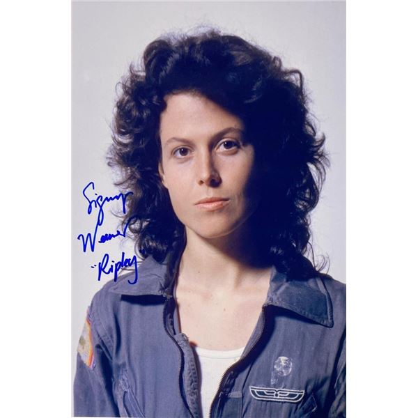 Alien Sigourney Weaver facsimile signed  movie photo