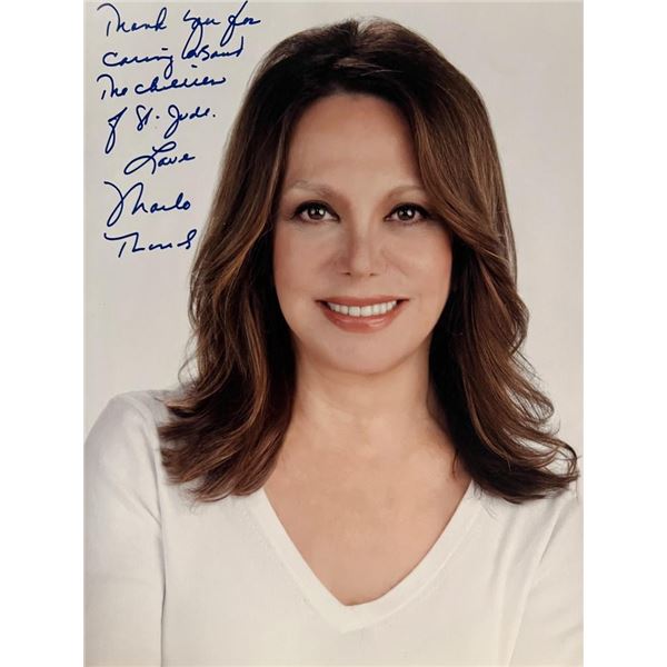 Marlo Thomas facsimile signed photo. 8x10 inches