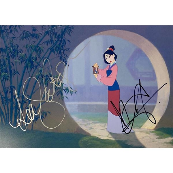 Mulan cast facsimile signed  movie photo