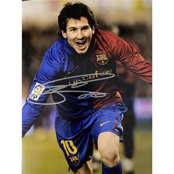 Soccer Legend Lionel Messi signed photo