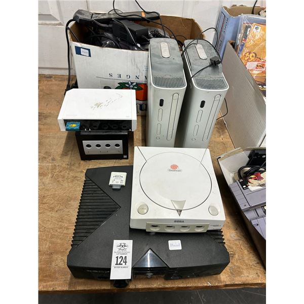 XBOX Gaming Consoles 3, Sega/WII/Game Cube, Asst. Gaming Accessories