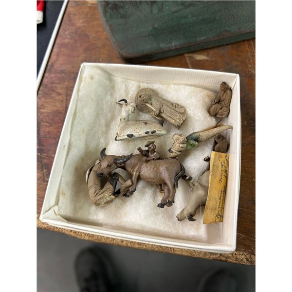 Route 66 Wall Tin, Cast Dog Bookends, Belt, Asst. Cast/Brass Décor