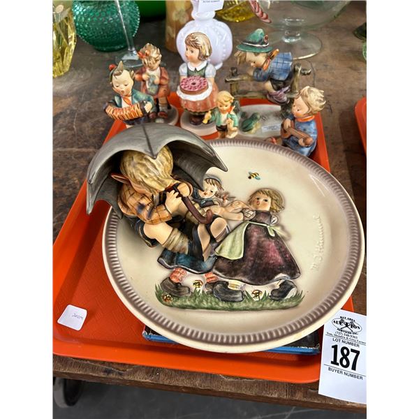 9-Hummel Book/Disc/Figurines - 9 X $