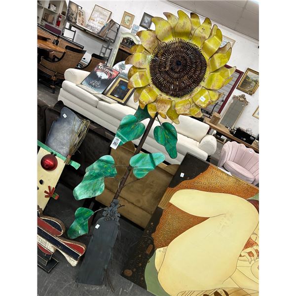 65"  Metal Sunflower Décor