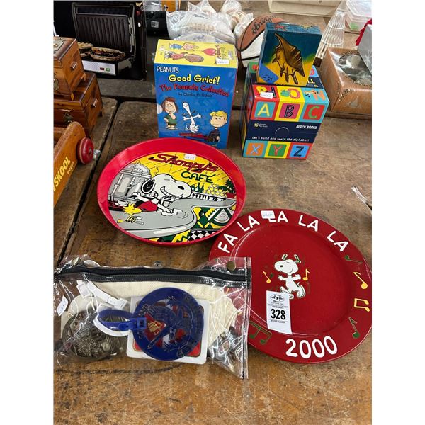 Snoopy Trays/Books, Alphabet Block, Book, Décor