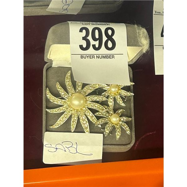 Floral w/Pearl Earrings, Pin Set