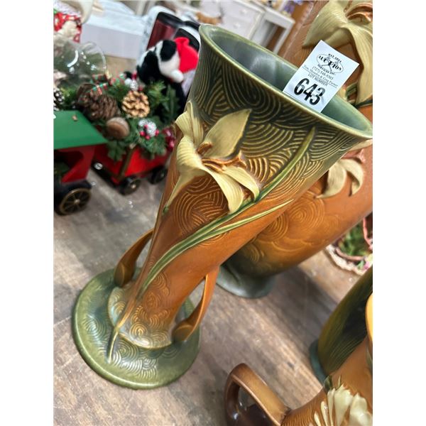 Roseville Tan Floral Vase